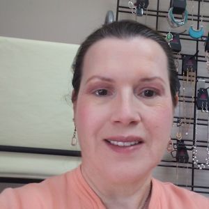 Meet your Posher, Kathryn